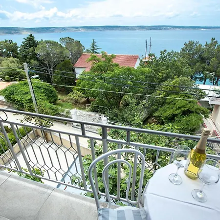 Apartment Angie Starigrad Paklenica